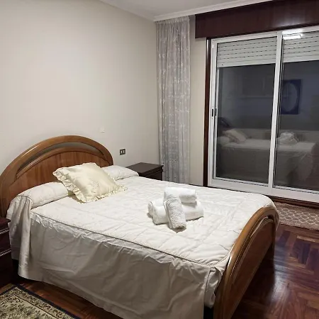 アパート Piso 3 Hab Cerca De Av Madrid Con Wifi ヴィーゴ