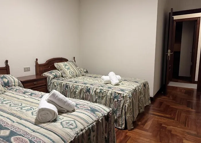 Piso 3 Hab Cerca De Av Madrid Con Wifi Apartmán *