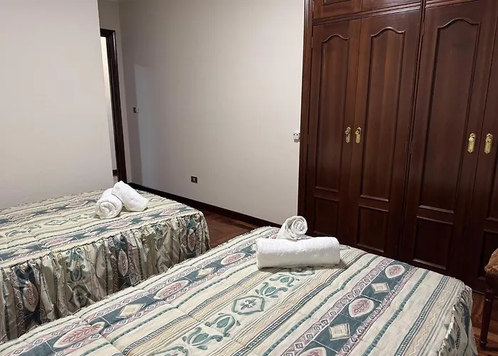 Piso 3 Hab Cerca De Av Madrid Con Wifi Apartmán